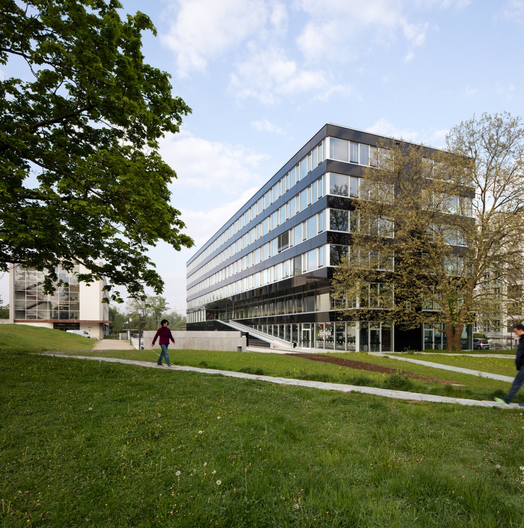 Haute école de gestion de Genève Schweizer Baudokumentation